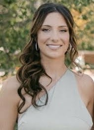 Tessa, founder of LUMEA